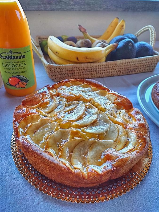 فيلا La Tomatica In Commedia Mongardino المظهر الخارجي الصورة