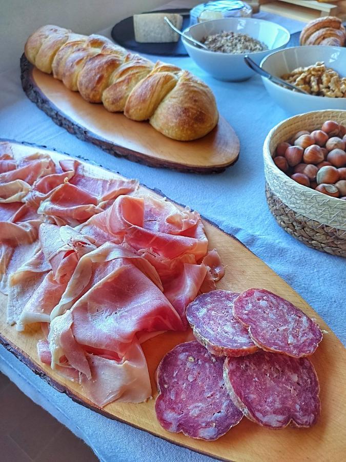فيلا La Tomatica In Commedia Mongardino المظهر الخارجي الصورة