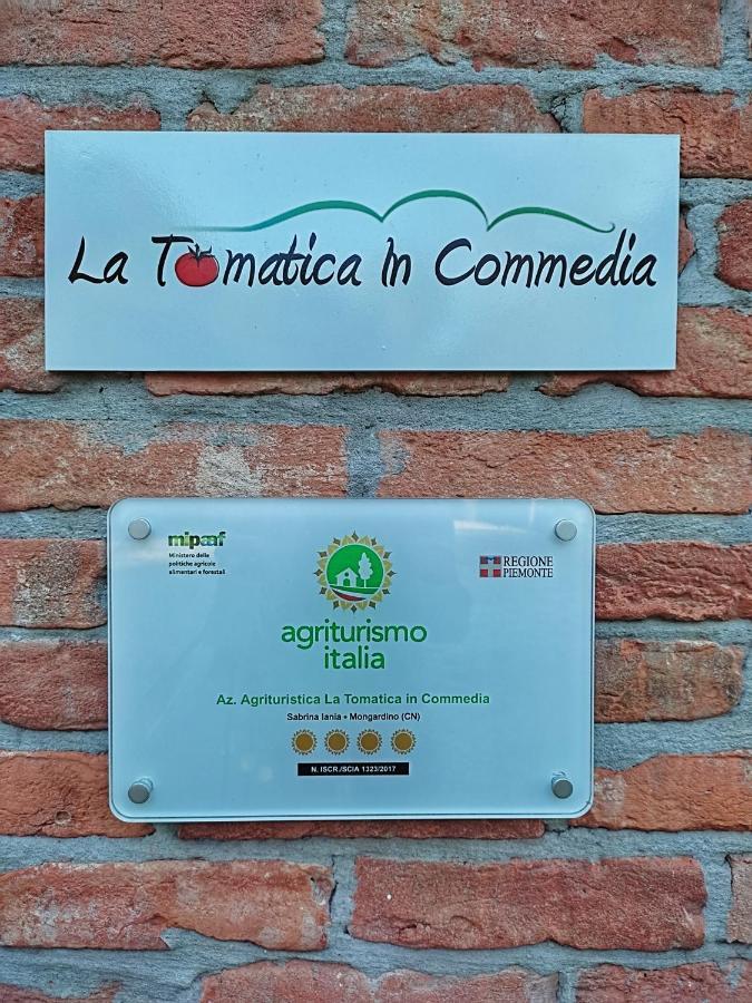 فيلا La Tomatica In Commedia Mongardino المظهر الخارجي الصورة
